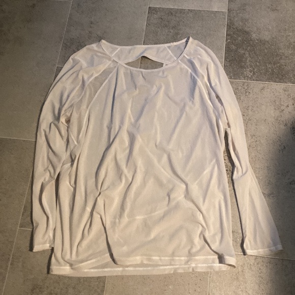 Lululemon athletica - Picture 6 of 12